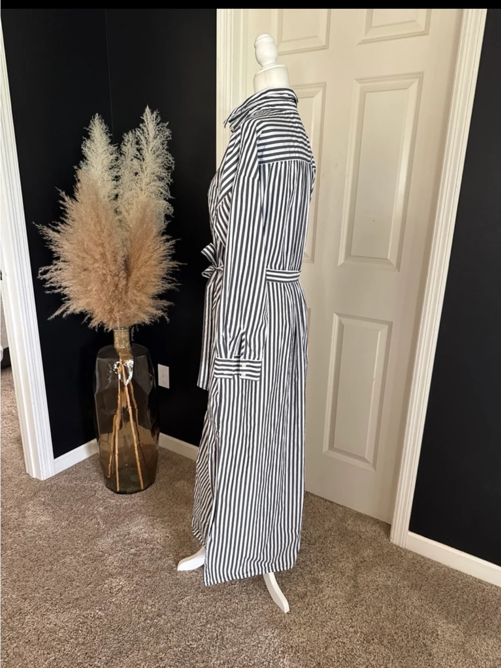 LOFT Grey/White Striped Poplin Belted Pocket Shirtdress size Large - Picture 7 of 12
